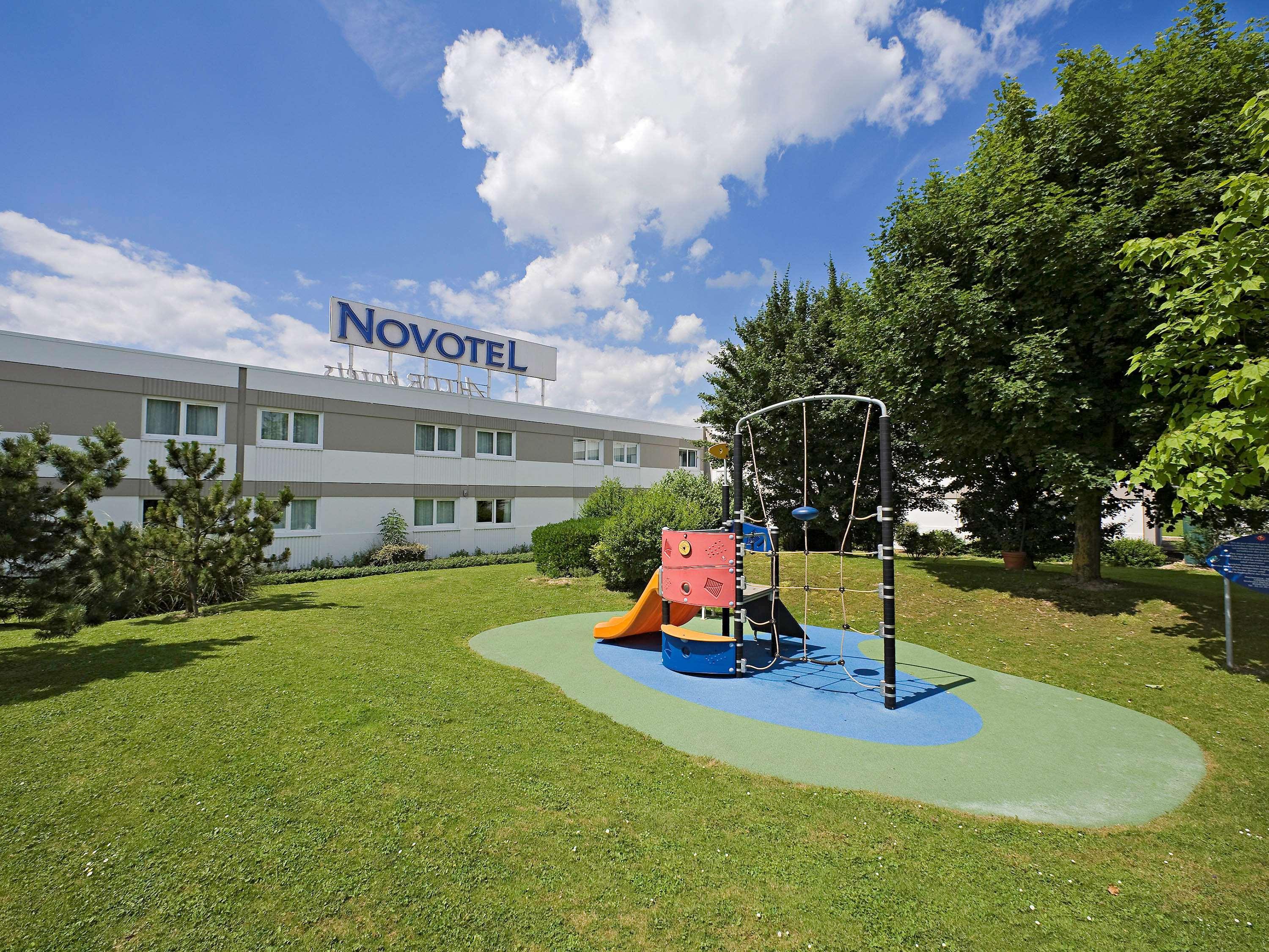 Novotel Amiens Pole Jules Verne Boves Exterior foto